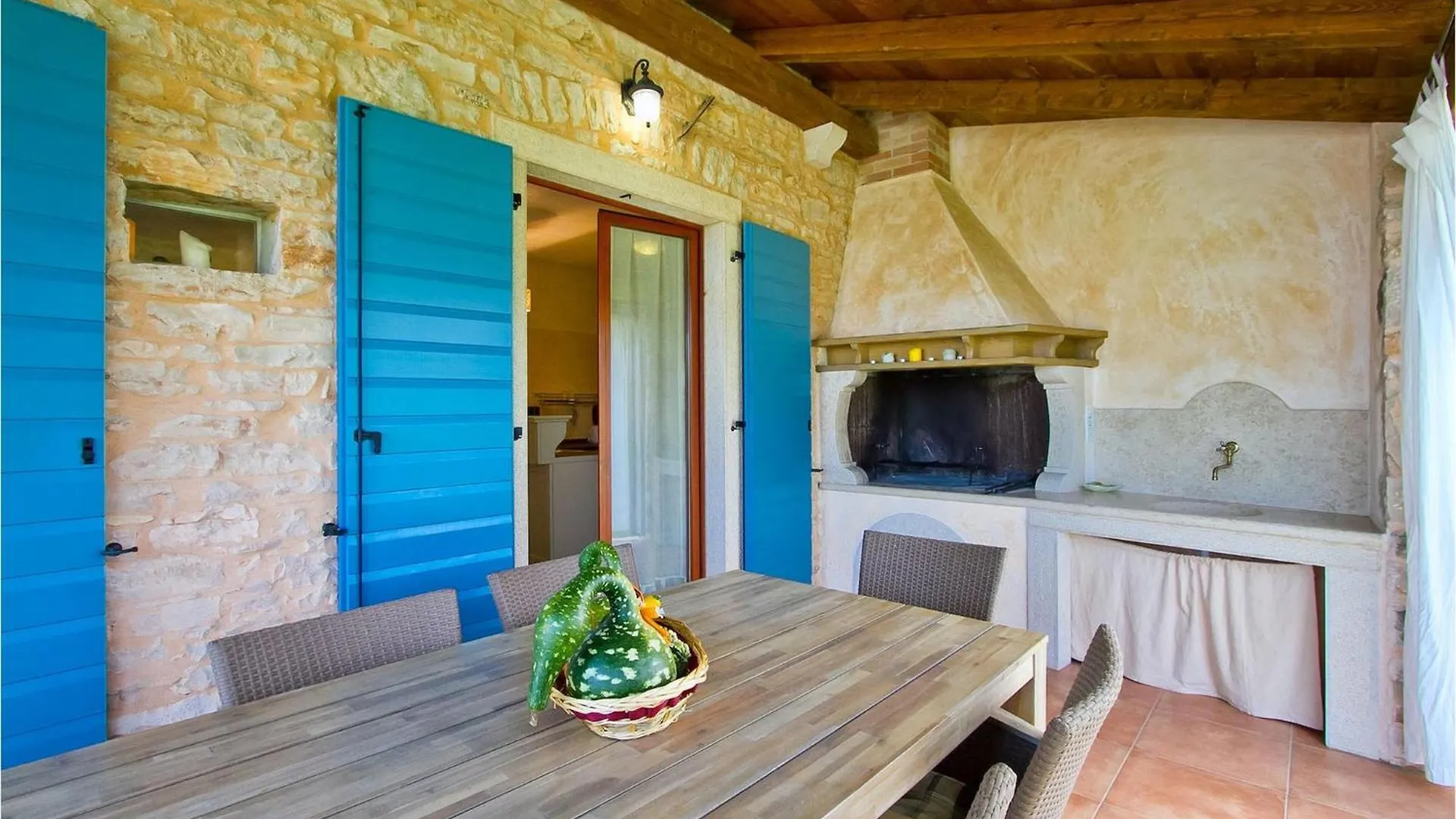 Villa Valica Veli Jezenj Holiday home