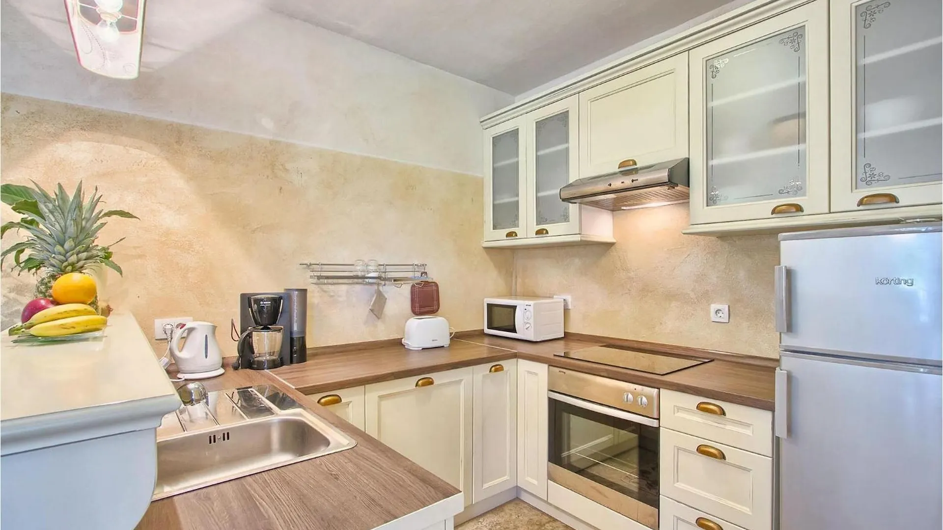 Villa Valica Veli Jezenj Holiday home
